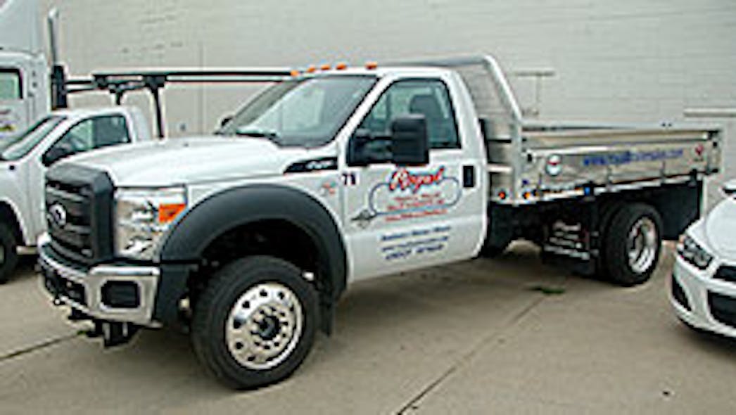 Trailer Bodybuilders Com Sites Trailer Bodybuilders com Files Uploads 2015 10 Royal Truck And Trailer I Thumb
