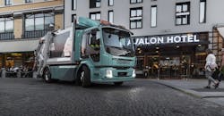 Www Trailer Bodybuilders Com Sites Trailer Bodybuilders com Files Volvo Electric Refuse Truck Copy