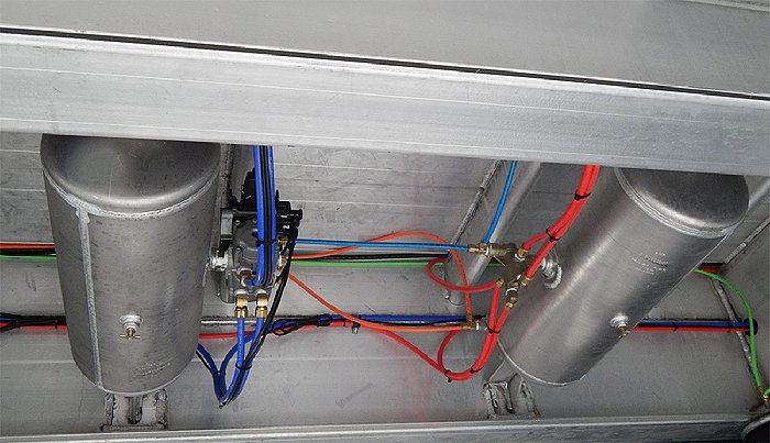 East Aluminum Dual Air Tanks