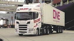 Trailerbodybuilders 11864 1440419 Solent Transport Services Specify Krone Box Liners For Cool Flexibility 0