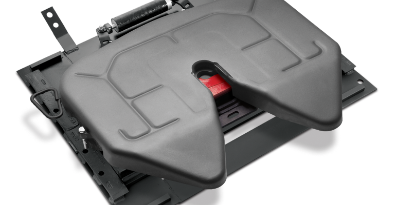 Fontaine fifth wheel