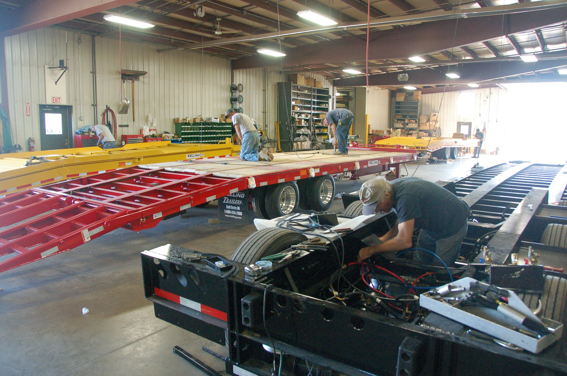 Felling adds shift to build tag trailers Trailer Body Builders