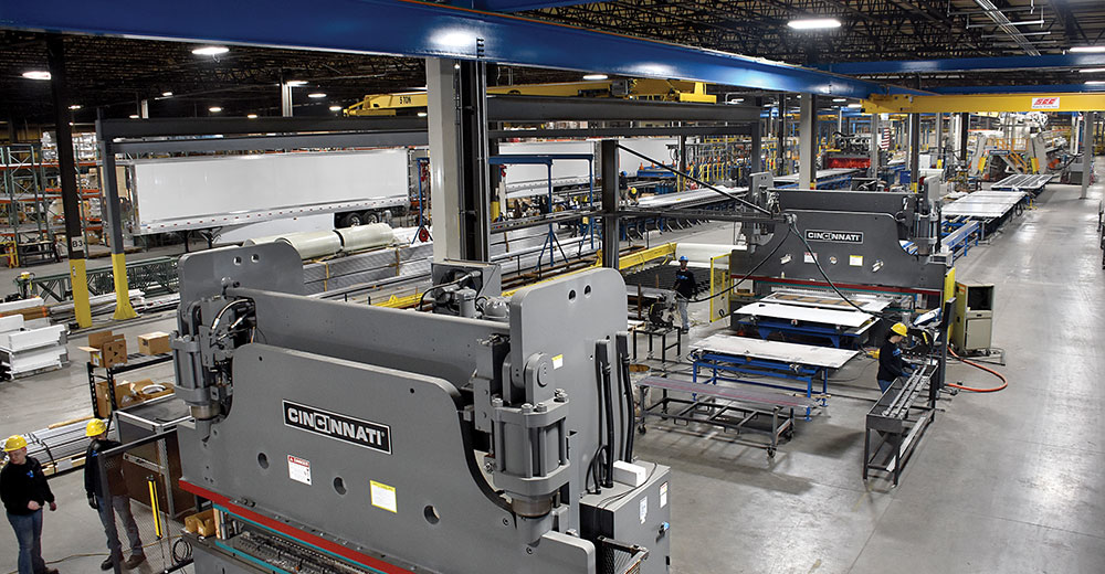 Stoughton launches PureBlue production Details the key to new reefer