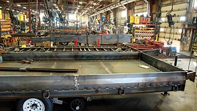 Light and mediumduty trailers have been the focal point of Felling Trailers for most of the companyamprsquos existence However new products such as hydraulic detachable gooseneck semitrailers have combined to account for roughly half of current sales