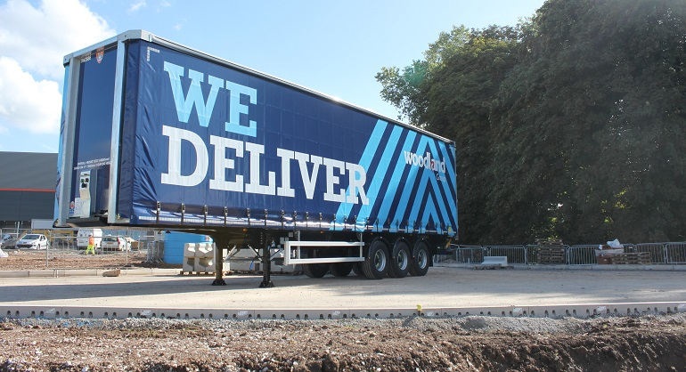 Woodland curtainsider