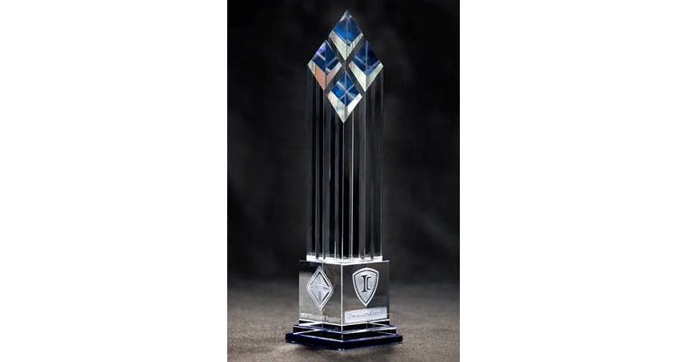 Wabco Navistar Diamond Supplier Trophy