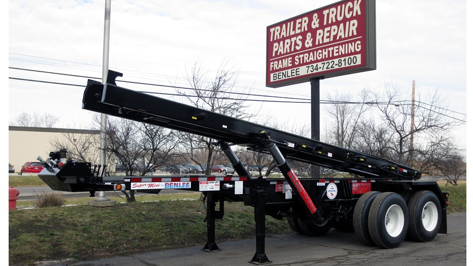 Benlee Trailer Sign And Trailer 5ef9fe753d690