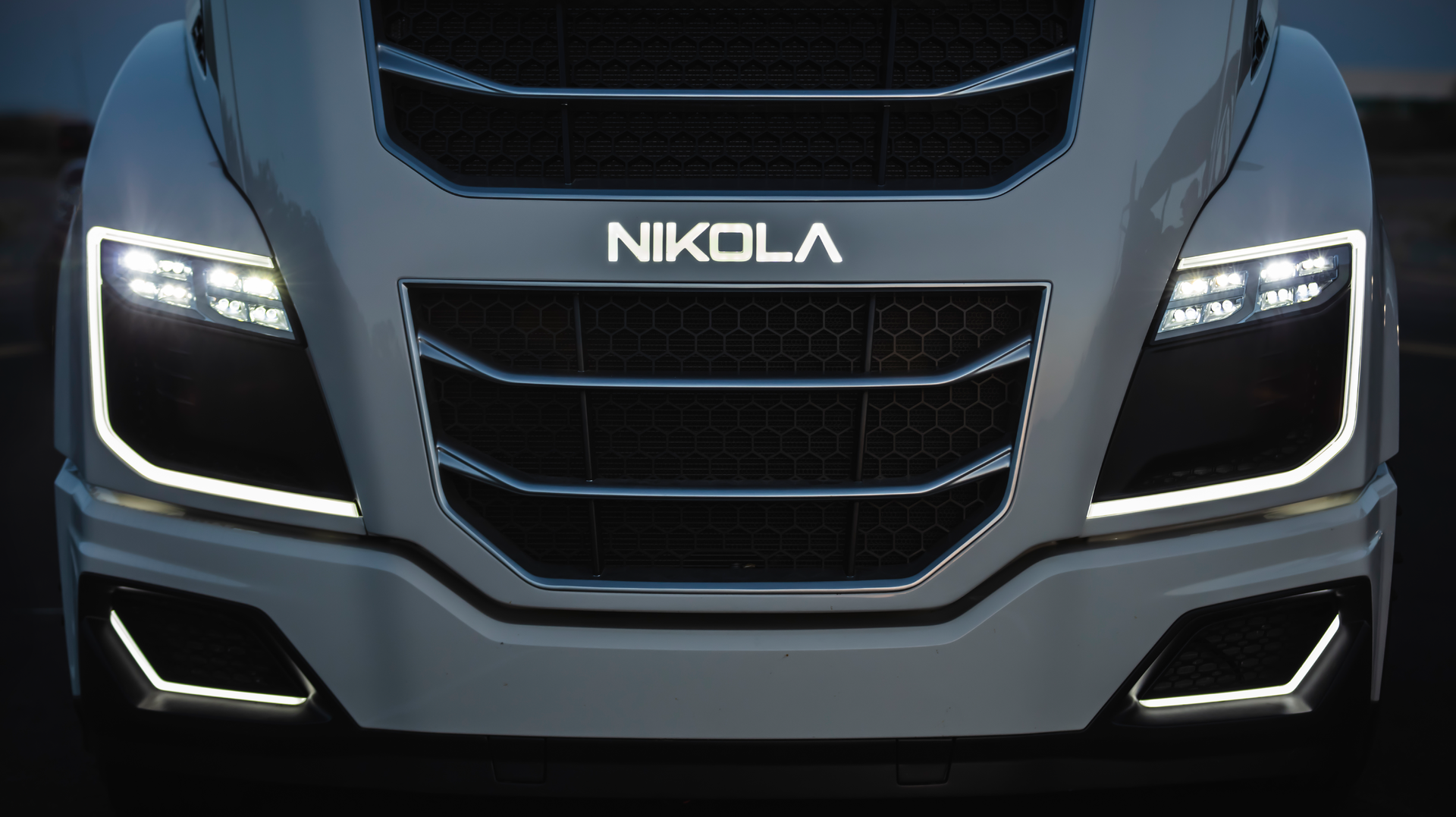 Nikola Two6 5f3c632e543d1