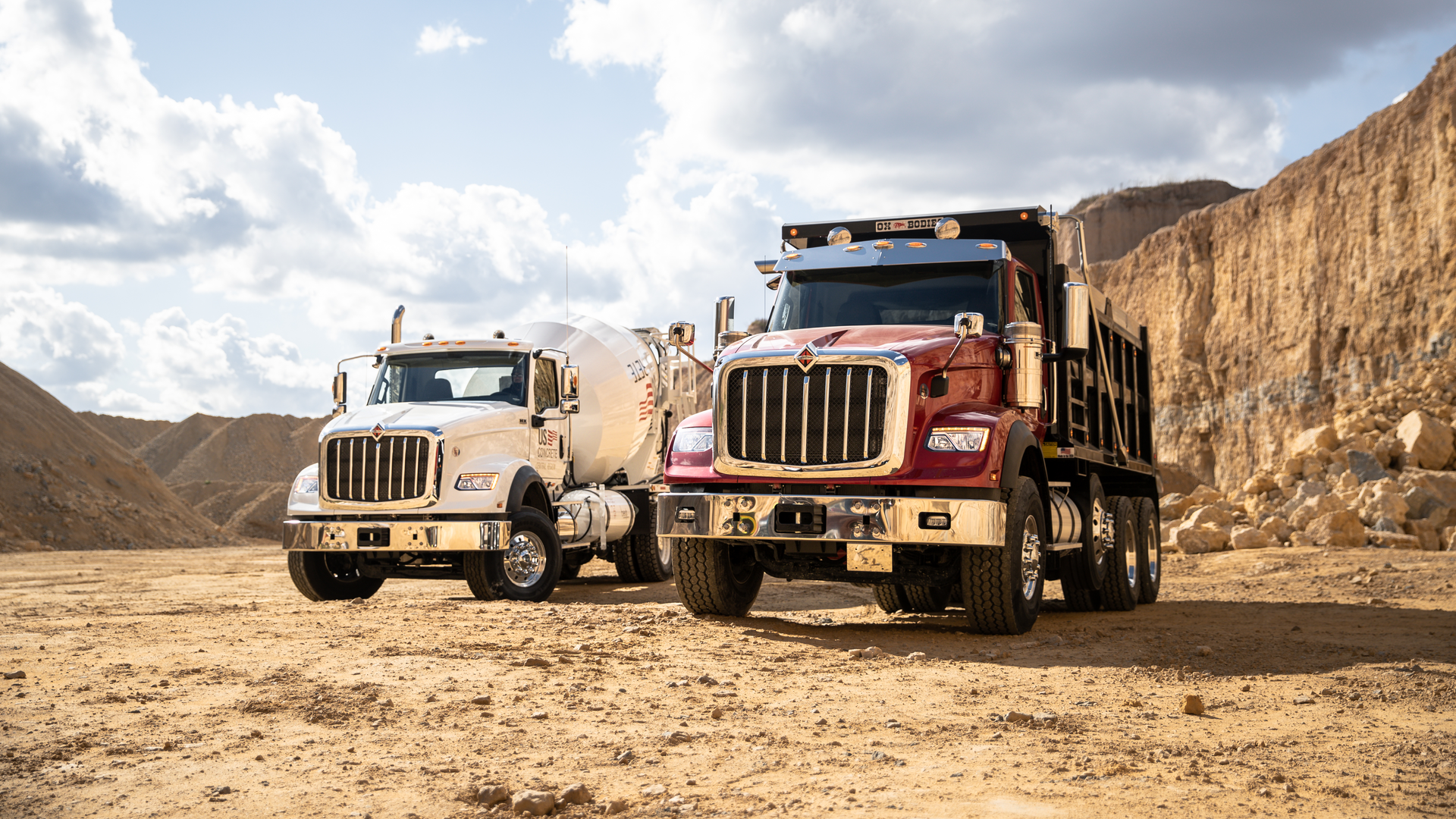 To further enhance performance, International Truck includes a Huck-bolted frame and cross members on the chassis that minimize movement and wear, a wide range of factory-installed lift axles.