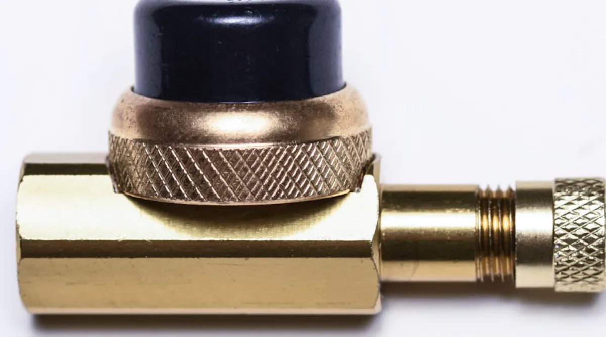 Philips Tpms Sensor Phillips Connect offers 8-year warranty with new TPMS tech | Trailer ...