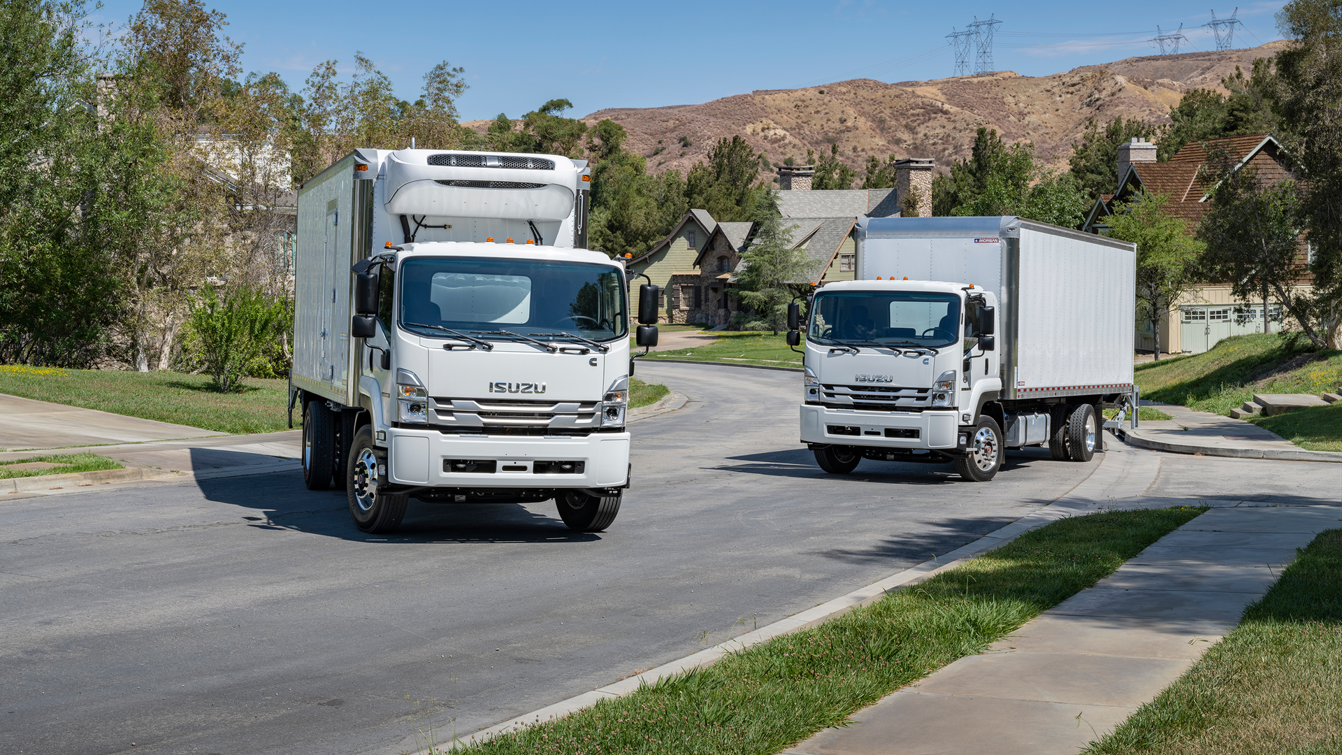 Isuzu Fvr Ftr On Hill 6175a19a37a98