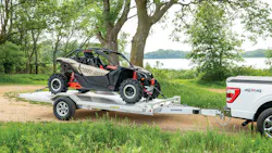 Aluma 8215 Hswb Aluma Trailer Canam 653c24b4cf00d