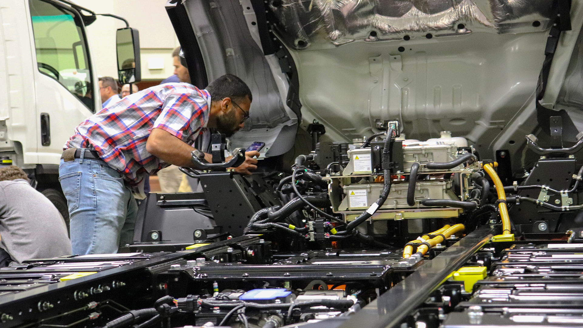 Ntea Isuzu Nrr Ev 65240a6970749