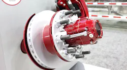 Hendrickson’s new outboard-mounted ADB rotor is a “revolutionary” option for the HXL7 wheel-end package and InTraax LDA (large-diameter axle) suspensions.