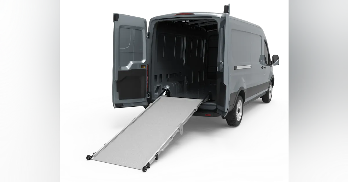 Link upgrades LB20 ramp line | Trailer Body Builders