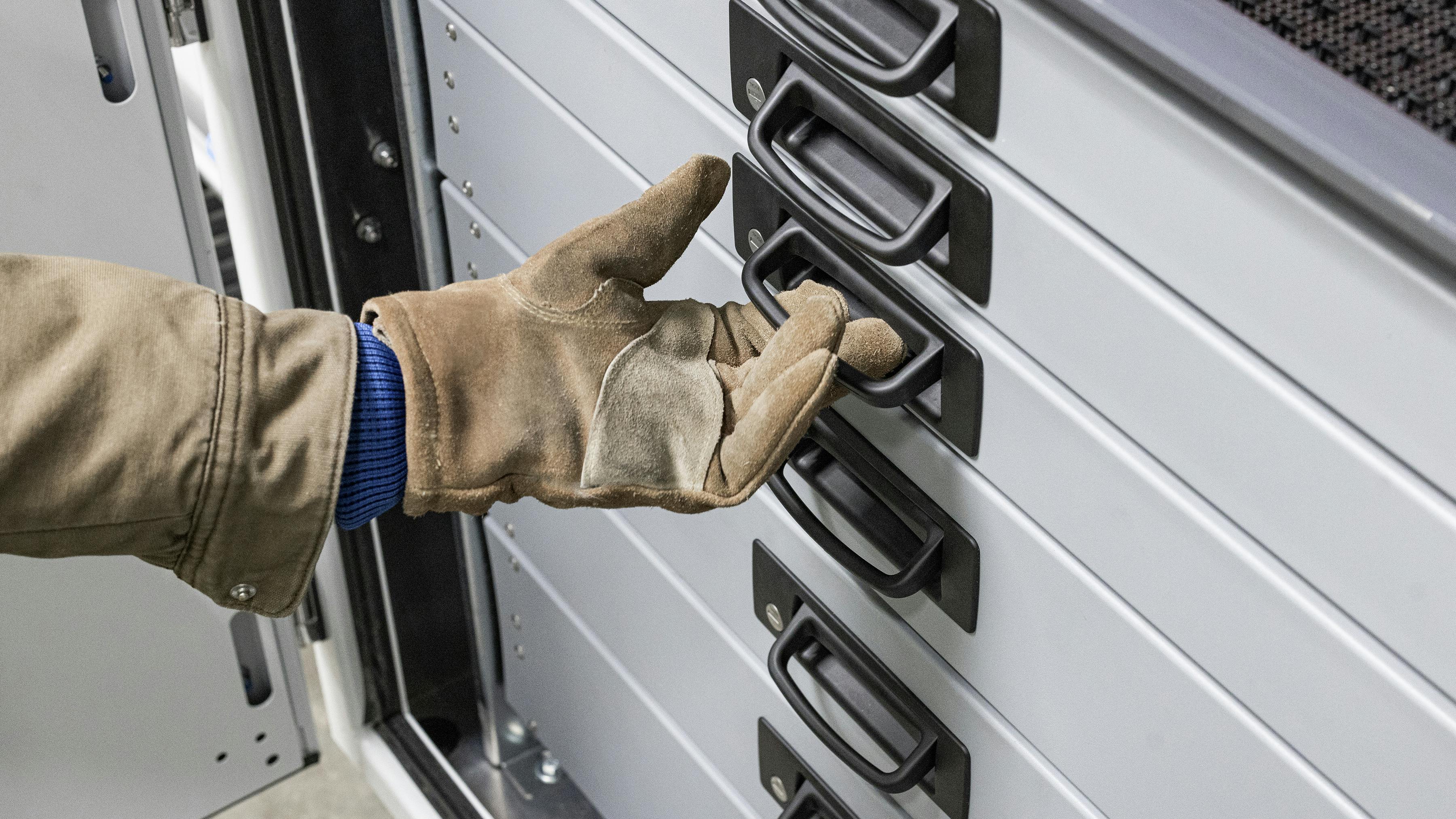 6601ae1abc38d4001e3d76e7 Stellar Balestylepullhandles