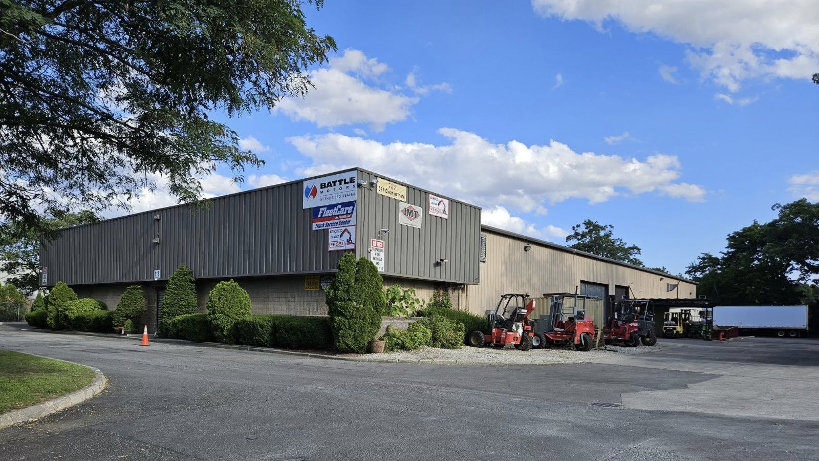 662f9fdcd4f3f4001e53429c Admaintenance