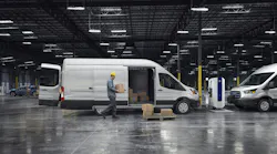 ford_etransit_warehouse
