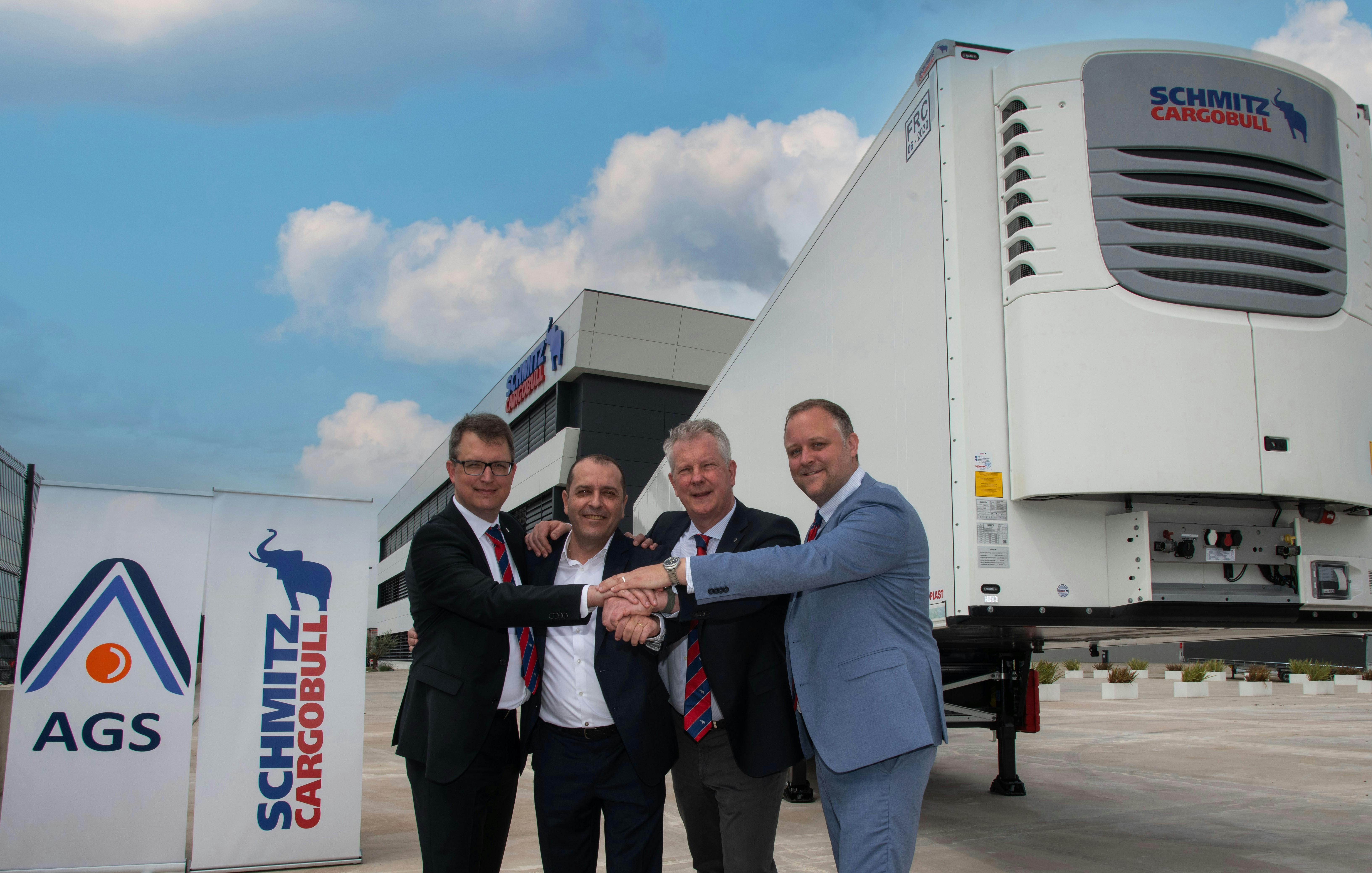 From left: Schmitz Cargobull CTO Marnix Lannoije; AGS CEO Rafael del Pino; Schmitz Cargobull CEO Andreas Schmitz; Head of EG Development-Project Management Stefan Grawe.