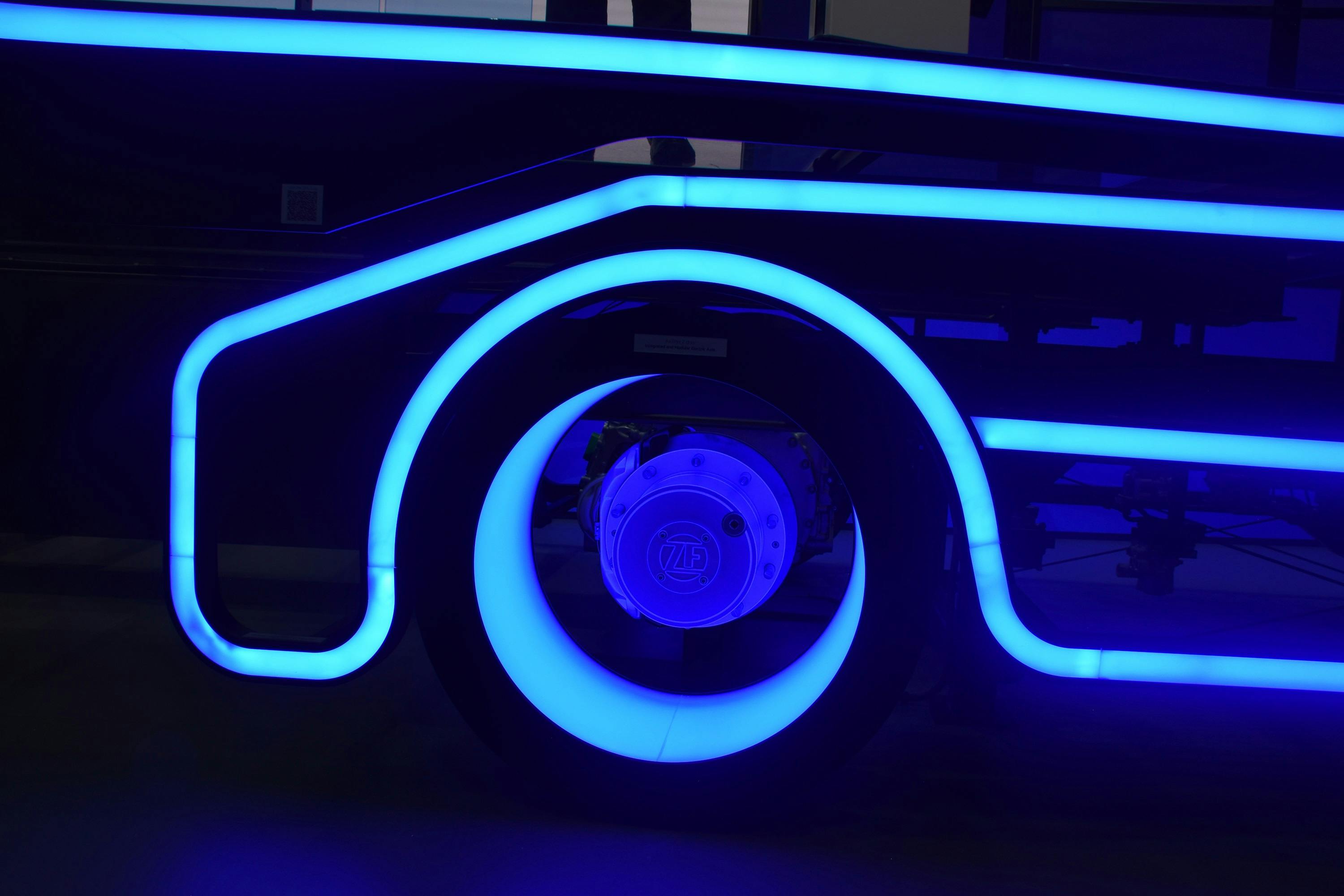 66f16f3b0cb83b82e2164f6c Iaa Zf Kj1 Sm