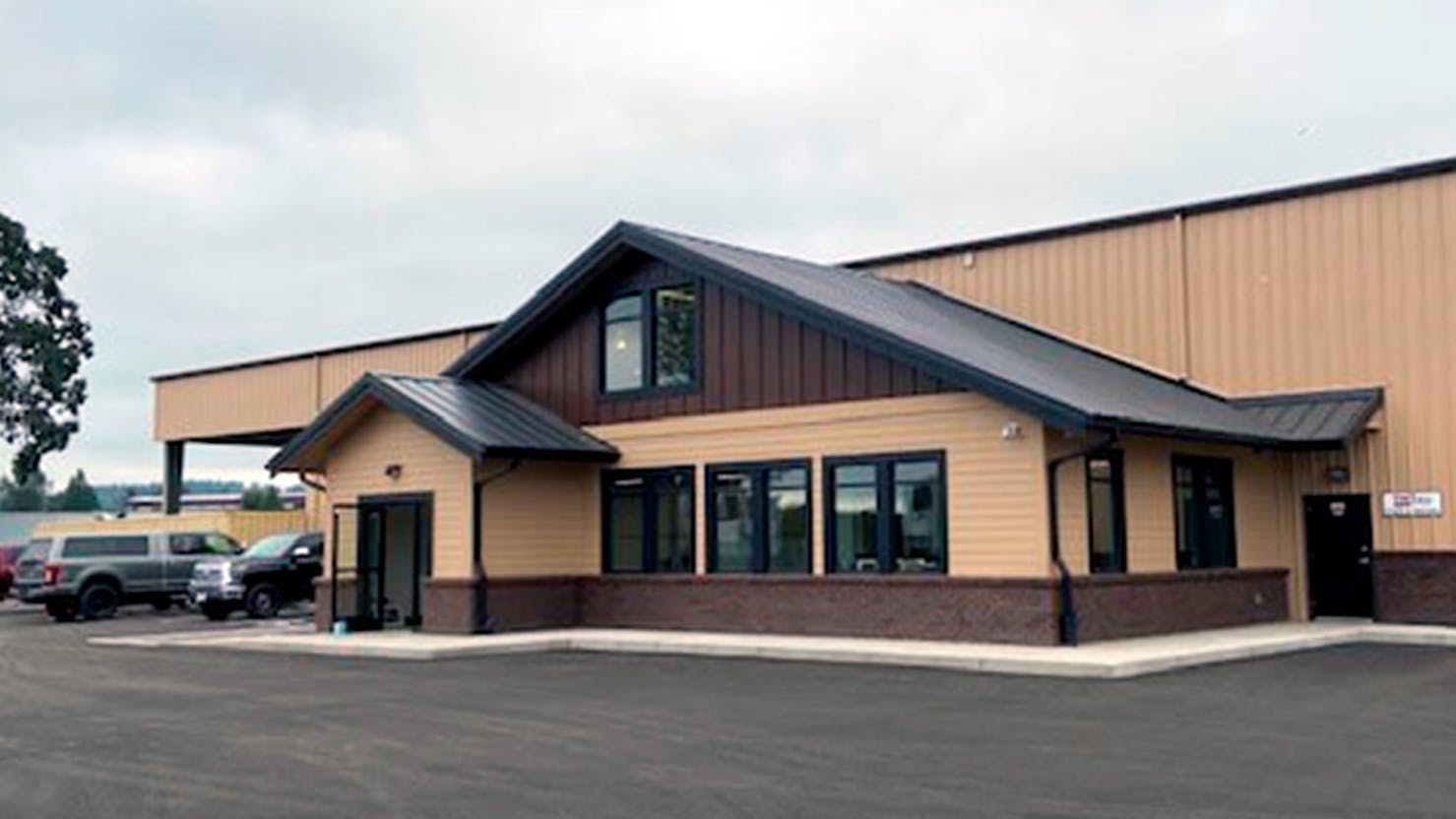 67858a3490e74b092ba75afa Utility Tnt Sales Of Oregon