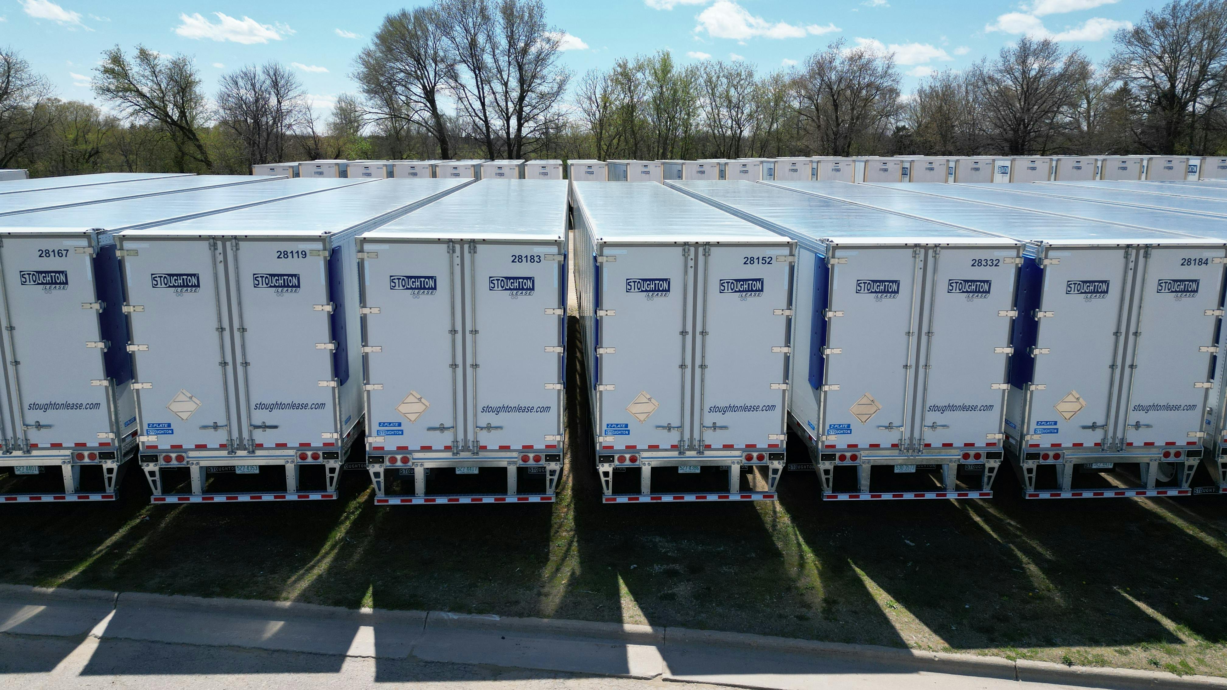 6793a5cfa05a13cb7359657a Stoughton Trailers Rental And Lease