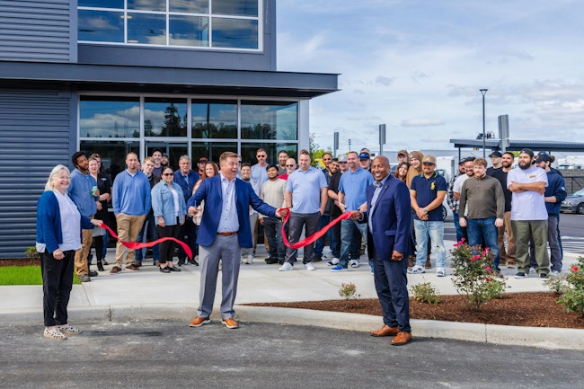 67d87000f9e838768327272a Summit Ribbon Cutting 074