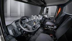 Fontaine M2 Freightliner dual drive conversion Fontaine M2 Freightliner dual drive conversion