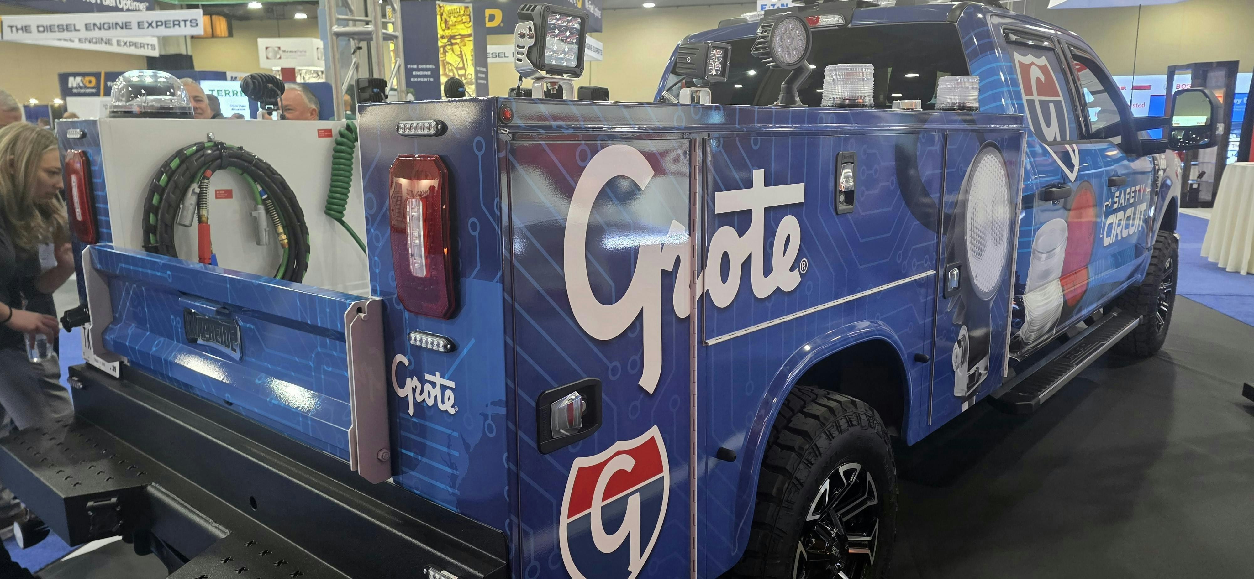 697a1117b9c4639a3863dcc3 Hdaw Grote Roadshow