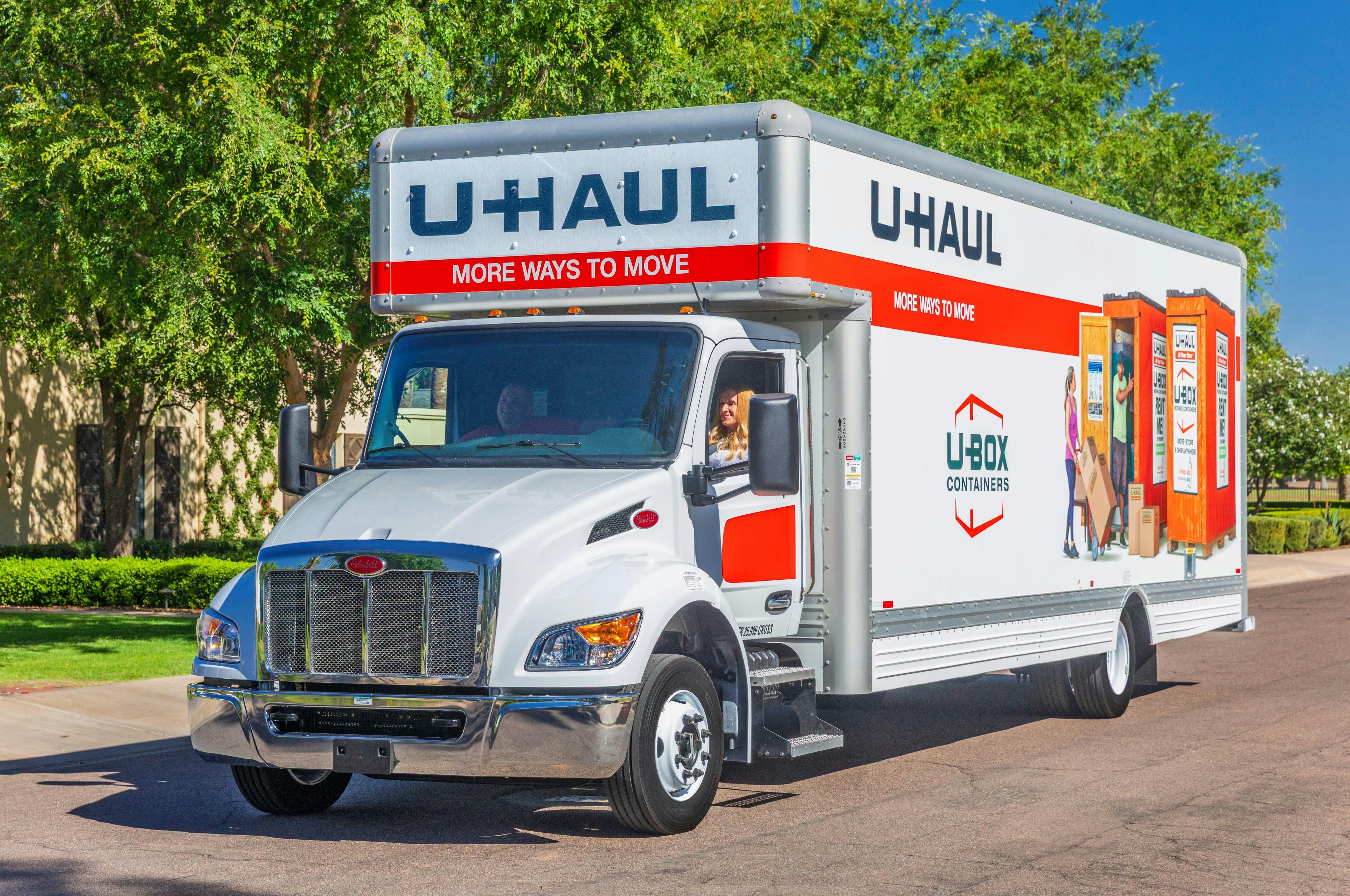 29foot_uhaul_truck_em