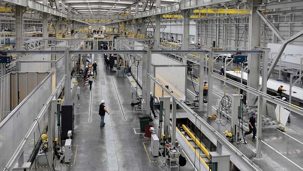When built, Hyundai Translead's 548,000-sq-ft plant in Rosarito, Baja California, Mexico, featured assembly lines run the length of the plant and are supplied by subassembly lines.