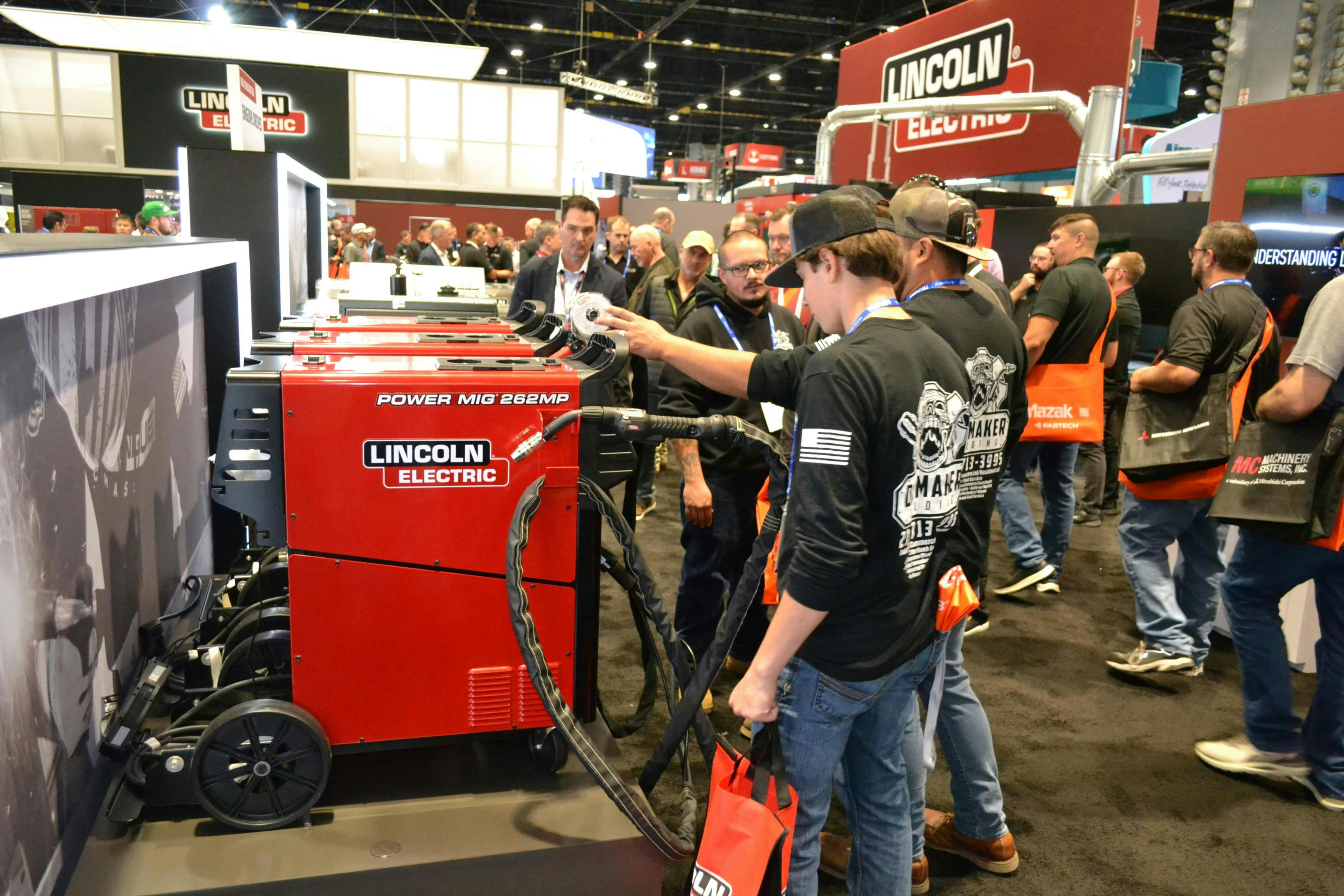 6ac3bee1b0b0ab4df417518e Fabtech Lincoln