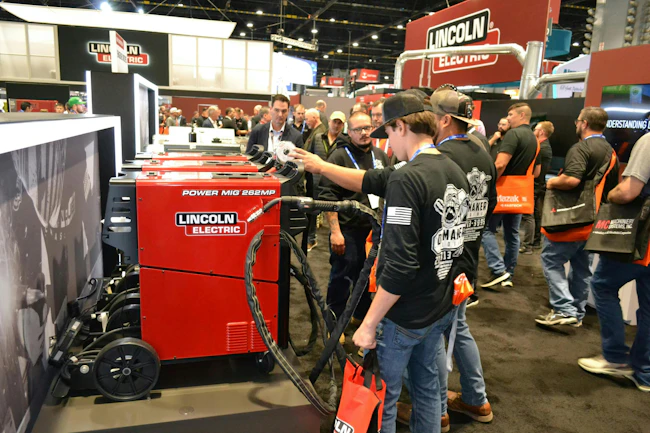 6ac3bee1b0b0ab4df417518e Fabtech Lincoln