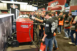 6ac3bee1b0b0ab4df417518e Fabtech Lincoln